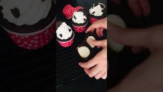 Cupcake Tarifi 🧁 Kapkek Nasil Yapılır cupcake kapkek muffins [upl. by Nnyltiak]