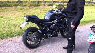 Yamaha XJ6 Leovince vs Fresco [upl. by Winonah426]