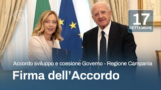 Firma dellAccordo per lo sviluppo e la coesione tra il Governo e la Regione Campania [upl. by Gargan]