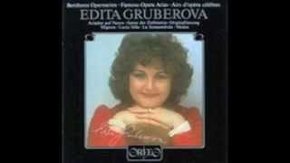 Edita Gruberova sings 1912 Zerbinetta [upl. by Onitnatsnoc]