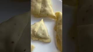 Tried samosa in air fryer 😍 it was so crispy and tasty🤤 samosa samosainairfryer lessoilcooking [upl. by Enner]