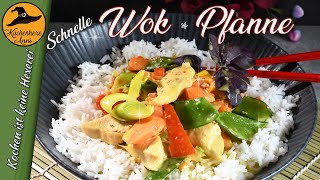 Schnelle Wok Pfanne mit Gemüse Reis und Huhn [upl. by Sivlek81]