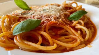 Spaghetti al Sugo di Pomodoro Fresco Pizzutello [upl. by Aitnic]