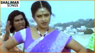 Chara Chara Paakindi Video Song  Nijam Movie  Mahesh BabuRakshita [upl. by Zetram]