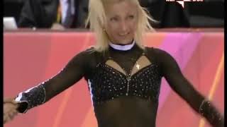 Aliona SAVCHENKO  Robin SZOLKOWY SP 2006 Olympics [upl. by Suissac568]