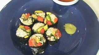 HEALTHY SUSHI RECIPE by a couple of blondes  Naturesknockoutcom [upl. by Hands]