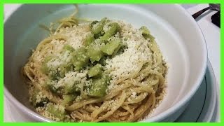 Pasta con cavolfiore aglio e acciuga  Le Ricette di Zio Roberto [upl. by Harvie466]