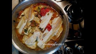 Filetti di merluzzo in padella con patate e pomodoro [upl. by Ameekahs]