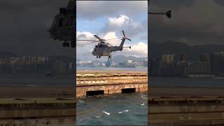 Pouso de helicóptero de resgate em Wan Chai Hong Kong no heliporto destinado Aeronaves modernas [upl. by Yngad]