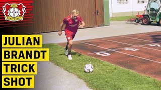 Unfassbarer Trick Shot von Julian Brandt  Bayer 04 Leverkusen [upl. by Betthezel]