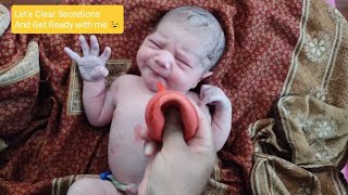 Newborn baby has a lot of secretions inside mouth just after birth viral baby [upl. by Ednarb]