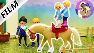 Film Playmobil en français  Hannah Brie assiste à un entraînement de voltige [upl. by Esyla]