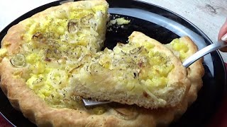 Focaccia con patate e cipolle [upl. by Janicki]