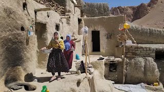 Village Life in Afghanistan  Cooking Traditional Food quotChicken Shulaquot [upl. by Kaspar]