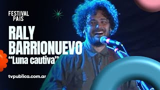 Luna cautiva por Raly Barrionuevo en Cosquín  Festival País 2024 [upl. by Yttik]