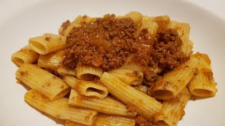 Pasta alla bolognese  ricetta primo piatto della tradizione italiana [upl. by Fabiano]