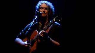 Newton Faulkner Teardrop intro village dublin [upl. by Maureene663]