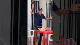 El cerdo 🐷 gracioso funny funnyvideo humor prank comedyprank comedy [upl. by Doownel]