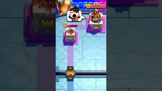 clashroyale lit esa partida es cuando resien de cargar el celu jugaba una partida era un botsote [upl. by Yeltneb]