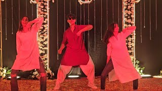 Jhalla Wallah x Chammak Challo x Banthan Chali x Kala Chashma x Billo Rani  Quartet Dance [upl. by Annayr826]