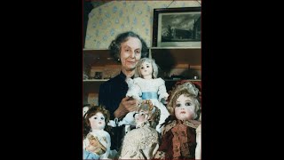 Todays miniature quiz asks What book on miniatures and dollhouses did Faith Eaton publish [upl. by Yrffoeg]