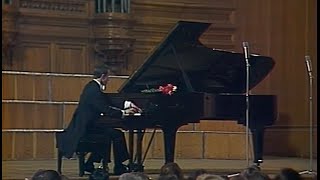 Mikhail Pletnev plays GlinkaBalakirev The Lark  video 1983 [upl. by Jermyn]