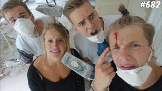 GAT IN MIJN HOOFD  ENZOKNOL VLOG 682 [upl. by Assehc927]