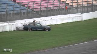 Hockenheimring 2011 Touristenfahrten Heavy Hard BMW E30 V8 crash accident unfall chute [upl. by Norman]