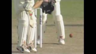 India v Australia 3rd Test Kolkata 2001  Harbhajan Singhs hat trick [upl. by Annaitat]