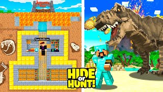 100 Players Compete in a Minecraft JURASSIC Hide or Hunt [upl. by Enhpad]