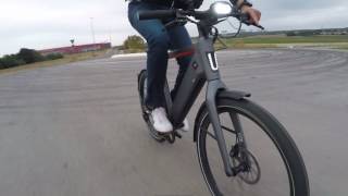 Hands On  STROMER ST2s 45 kmh SpeedBike 500W GSM Touchscreen XTR Di2 [upl. by Sille312]