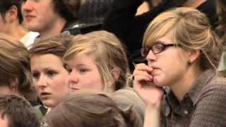 Openingscollege Bart De Wever begeestert studenten [upl. by Hedvige]