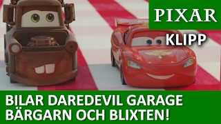 Sheriffen ger sig in i leken  Bilar Daredevil Garage [upl. by Yauq]