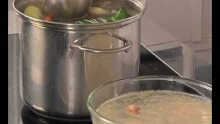 Recette de consommé de bœuf [upl. by Sky]