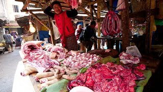 Meghalaya STREET FOOD Breakfast TOUR in Iewduh Market  Non Veg INDIAN Street Food  Shillong India [upl. by Yasmine]