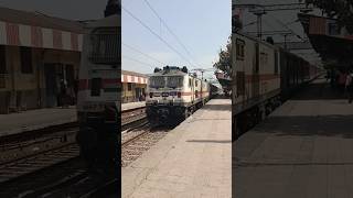 railfans Angry 😡 Swatantrata Senani Express with wap7  Highspeed Train Crossing 130kmph [upl. by Yendyc425]