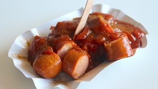 Currywurst  Rezept Für Die Perfekte Currysauce  Kochnoob [upl. by Emmit]