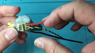 Soldering Capacitors to ESC FPV Quad 470uF [upl. by Llenil]