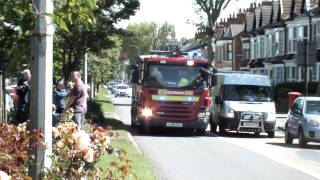 Humberside Fire And Rescue Responding [upl. by Chariot]