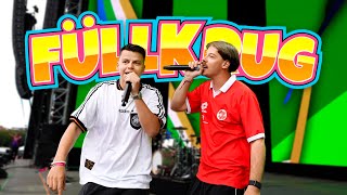 FÜLLKRUG MIT BIER ⚽️🍻 Auftritt mit Mark Forster  Megapark [upl. by Aerdnu162]