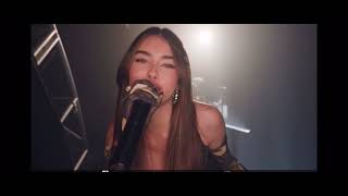 MADISON BEER LIFE SUPPORT LIVE  the beginninggood in goodbyestay numb amp carry on [upl. by Turley]