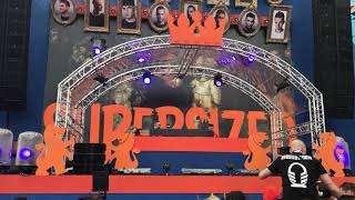 Warface Ft Jebroer  Moshpit  SuperSized Kingsday 2019 [upl. by Tutt]