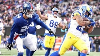 Mother of Rams Kyren Williams fends off eager Giants fan for sons touchdown ball [upl. by Bonnell]