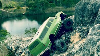 Vaterra Ascender w upgrades and mods rock crawling 4x4 offroad scale RC [upl. by Barina]