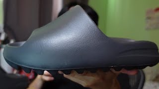 Yeezy Slide Onyx From DHGate  Review  On Foot [upl. by Virgy308]