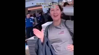 CONTROLLO AEROPORTO airport airportcontroll control police fun funny videodivertenti smile [upl. by Ardenia]