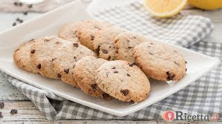 Biscotti integrali con gocce di cioccolato  Ricettait [upl. by Joete]