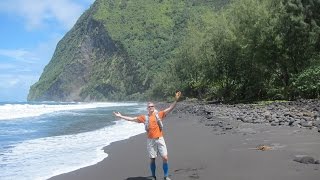 Running the Waipio to Waimanu Valley via the Na Ala Hele Trail [upl. by Bina]