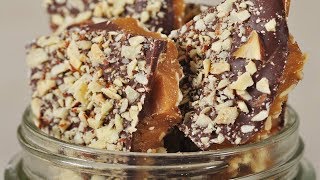 Buttercrunch Toffee Recipe Demonstration  Joyofbakingcom [upl. by Pedaiah]