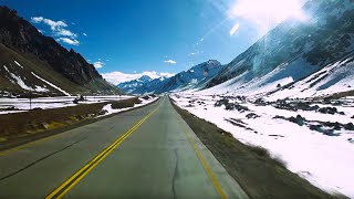 Cruzando la Cordillera de los Andes en camión  Argentina  Chile [upl. by Ahsek]